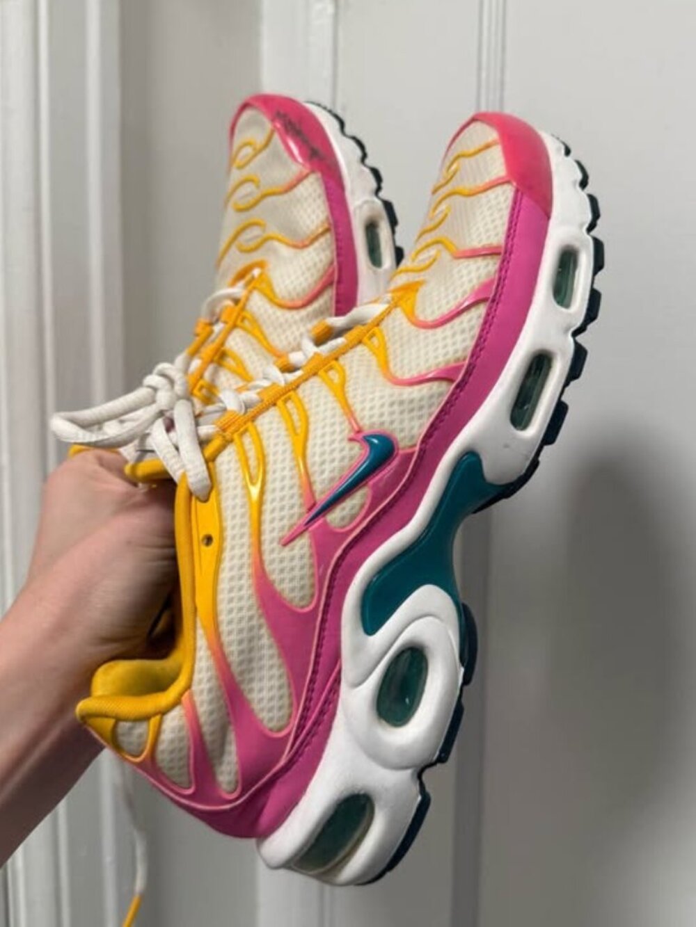 Nike Air Max Plus Premium White Tropical Twist sneakers